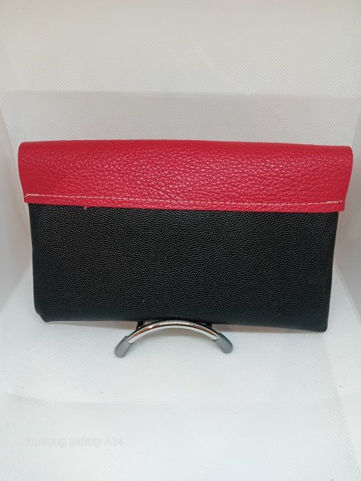Pochette en cuir noir et rouge